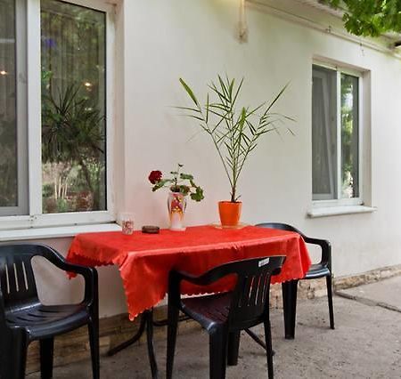 Апартаменты Lovely House For Nice Holidays Одесса Экстерьер фото